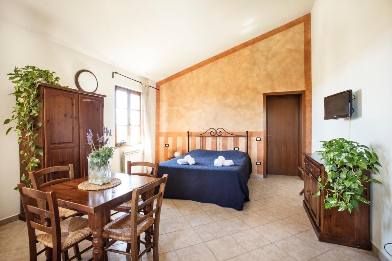 Ferienwohnung Borgo Di Pomaia Exterior foto